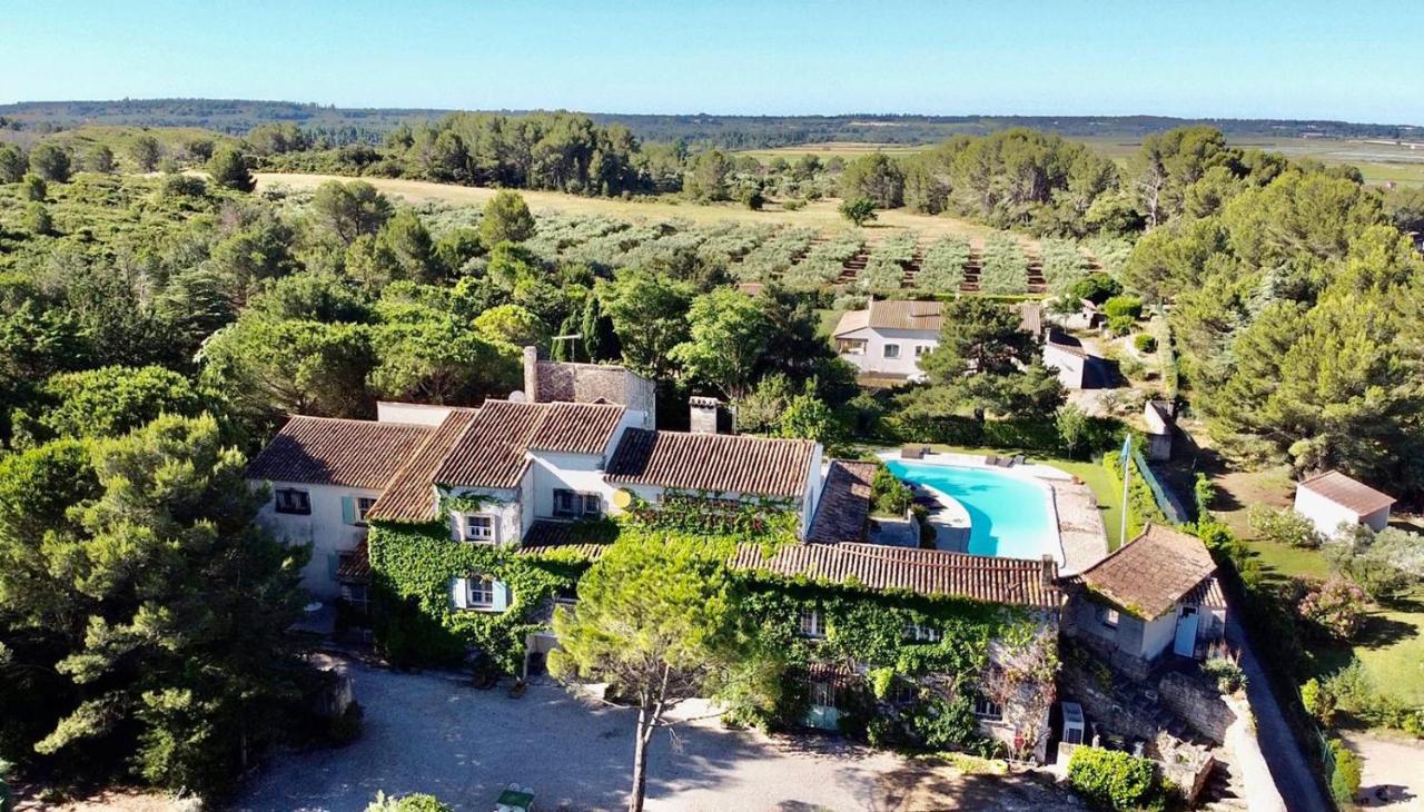 Residence Le Saint Victor Fontvieille Buitenkant foto